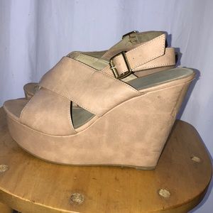 Forever 21 Wedge